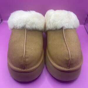 UGG DISQUETTE SUEDE FUR PLATFORM SLIPPERS (7)